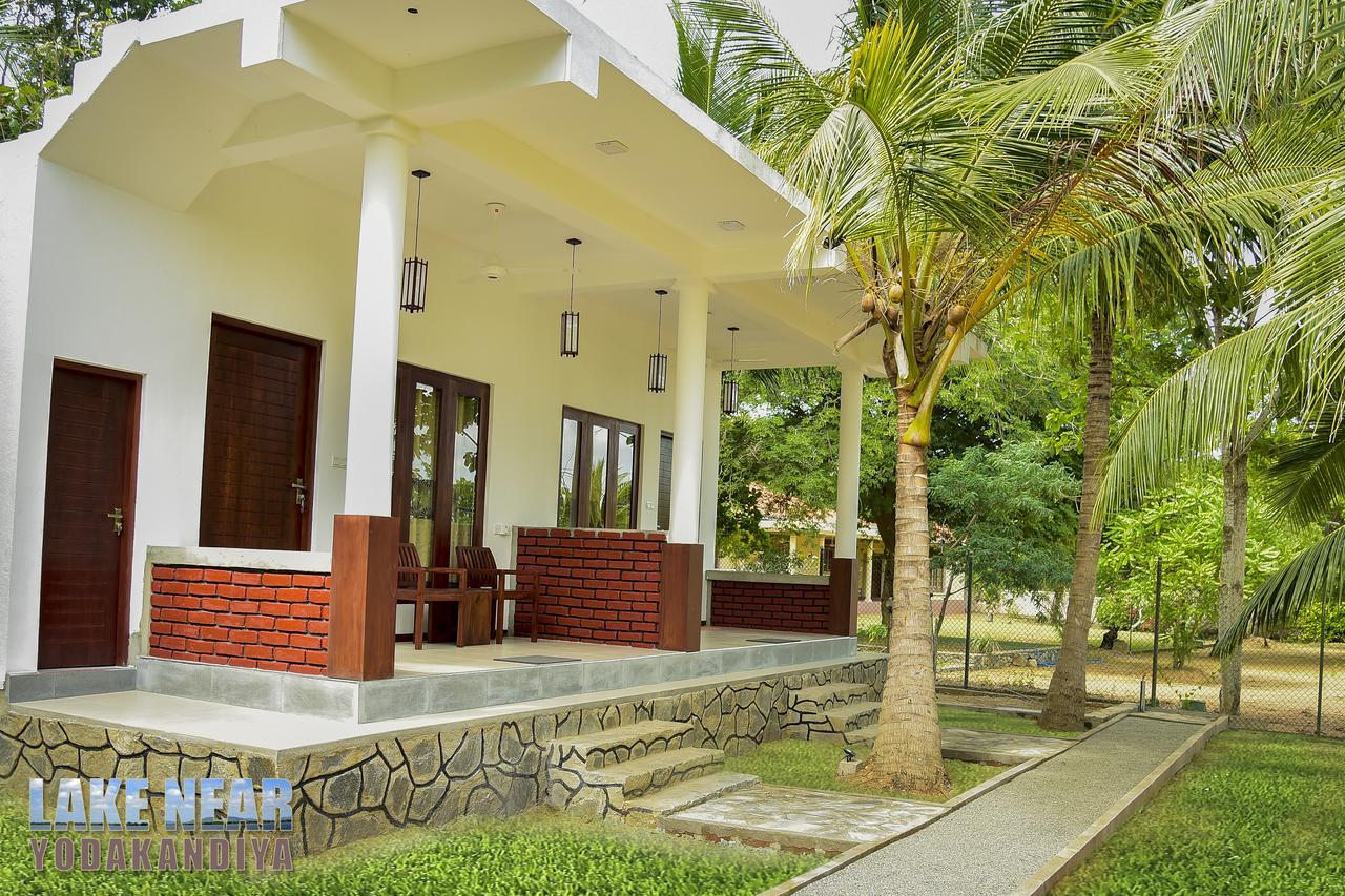 Lake Near Yala Tissamaharama Exterior foto